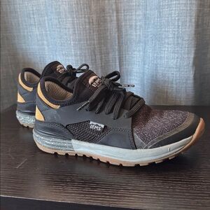 Lens women’s shoes